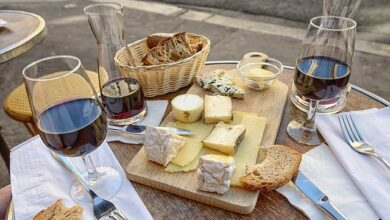 Photo of Happy Hour Treat: Cheese Improves the Taste of Wine