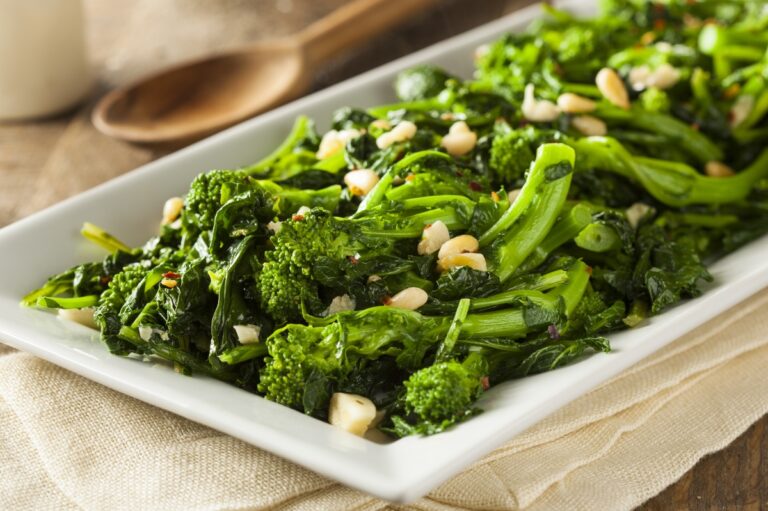 Broccoli rabe recipes that make this dark leafy green easy and