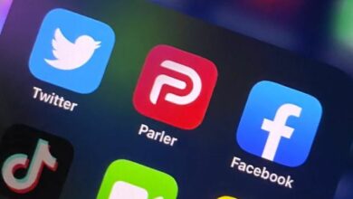Photo of Conservatives are leaving Facebook and Twitter for Parler in droves